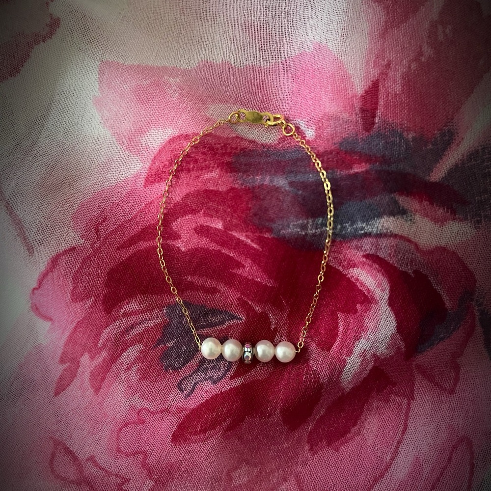 14KT Child’s Pearl Bracelet